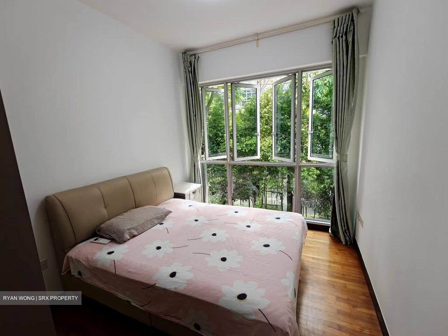 euHabitat (D14), Condominium #566428551